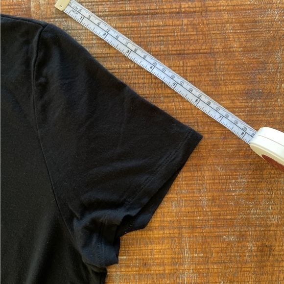 ARITZIA Babaton Everyday T-shirt Black Women's Large - Picture 6 of 10